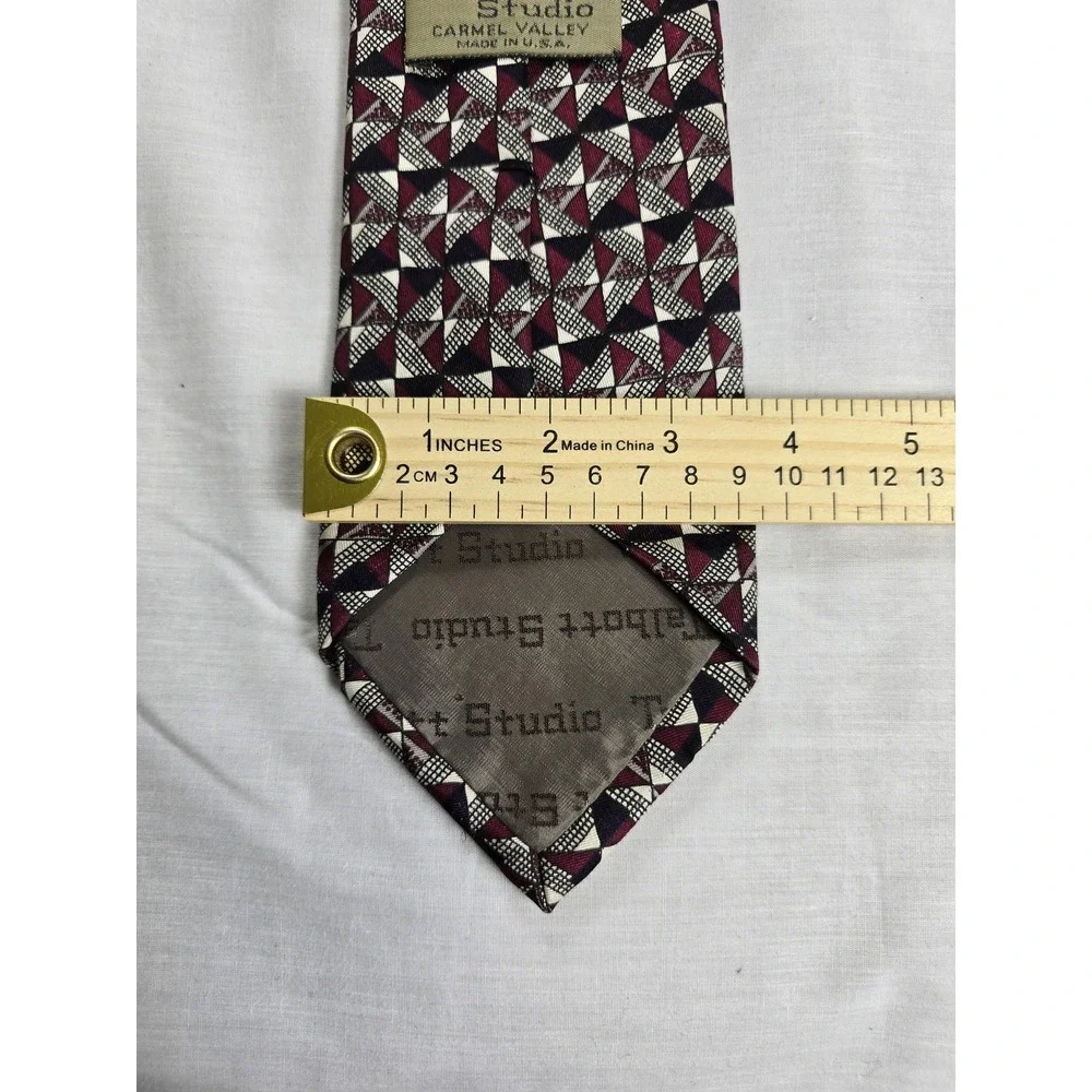 Vintage Robert Talbott Tie Mens‎ Burgundy Red Silk Geometric Made USA 90s